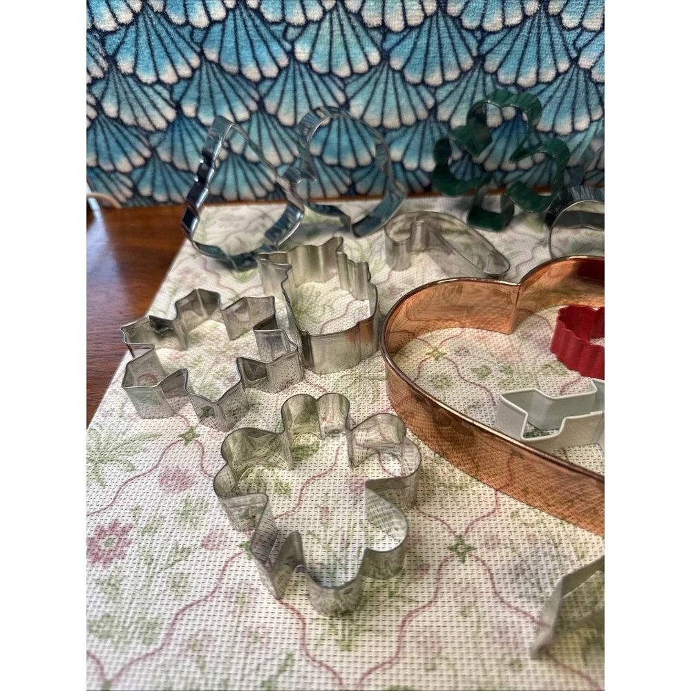 Cookie Cutter Lot (15),‎ Various Holidays